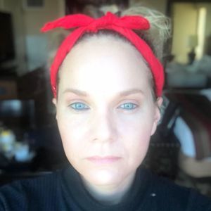 Meet your Posher, Lizzie